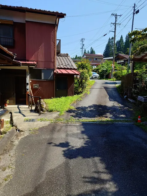 Phuong's house 6-minute walk from the station. There is Tsumago-juku, SL Park and the 100-year-old bridge. - Image 1