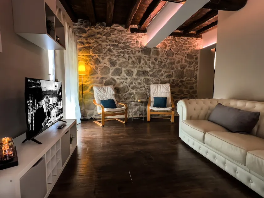 Milla’s Place - Historic Cozy Retreat in Old Town - Image 1