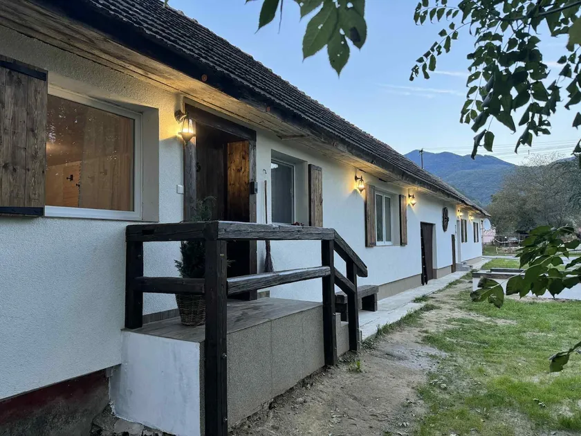 House in Záhumnie - Image 1