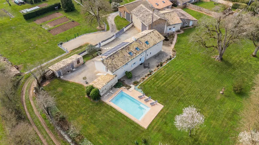 Country home for 13 people with SPA (optional) & pool - Image 1