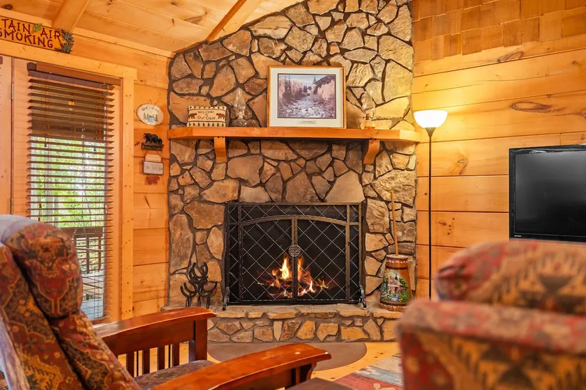 Spring Peace in the Mountains, Couple's Retreat! - Image 1