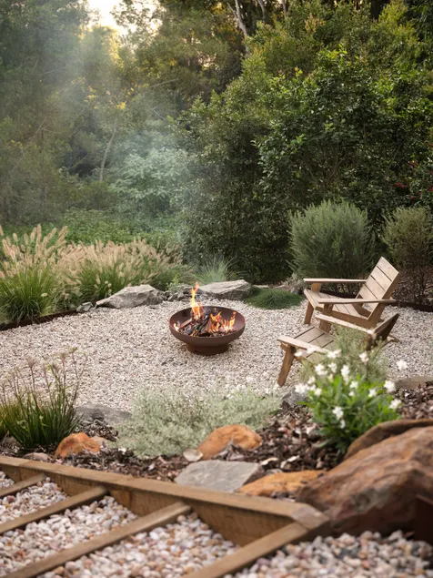 Oak Ridge Cottage - Image 1