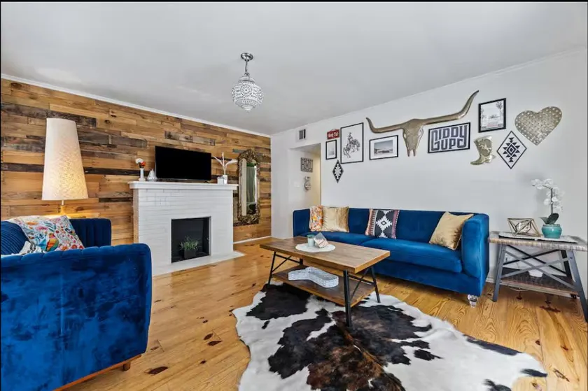 The Funky Fort | Colorful 2BR Stay Near Stockyards - Image 1