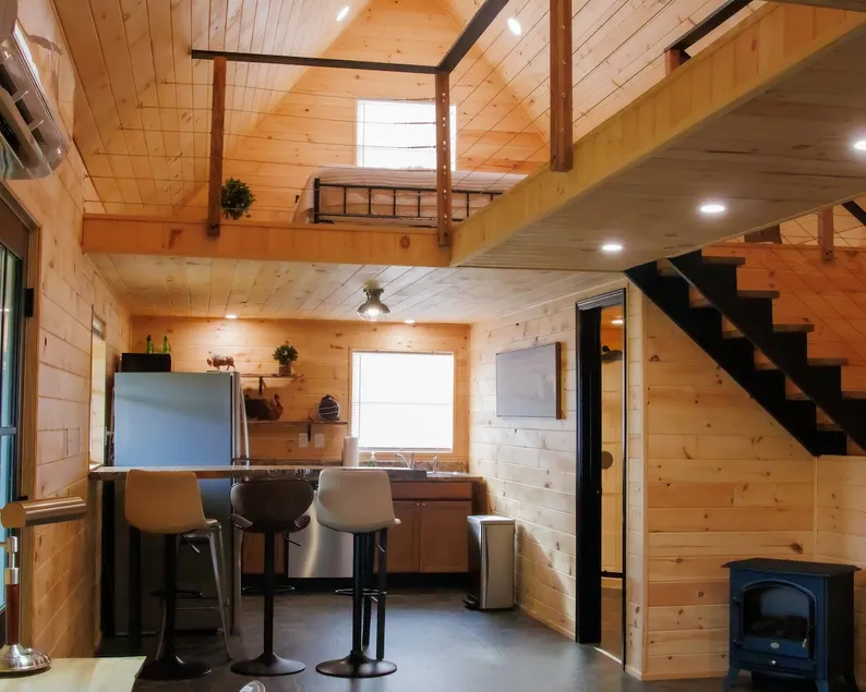 Highlands Cabin~Norris Lake Views & Modern Comfort - Image 1