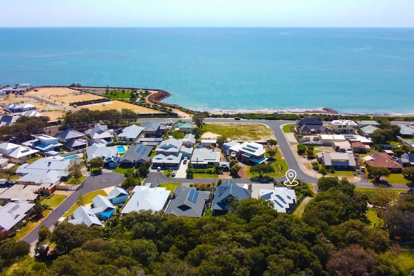 Estuary View - Image 1