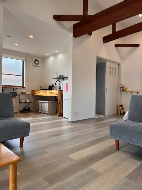 Fisherman's town house for rent for 1 group per day | Quiet stay near the sea - Image 1