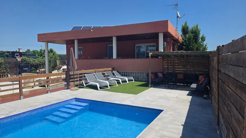 Casa El Roble - Image 1