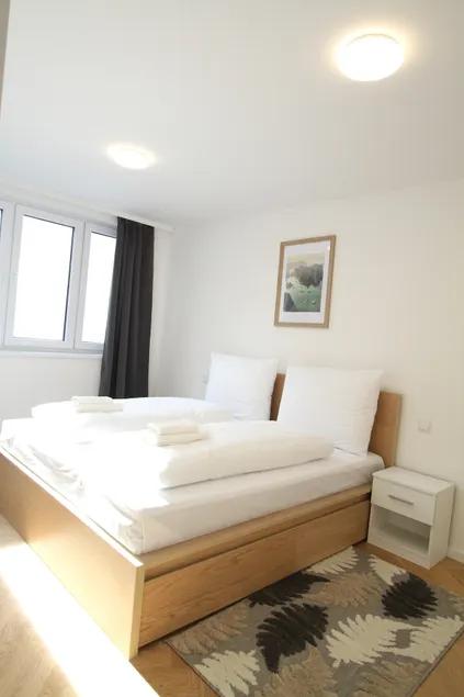 Central Vienna Stay Near Main Station - Image 1