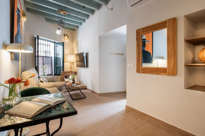 Época Suites in the heart of downtown, modern studio - Image 1