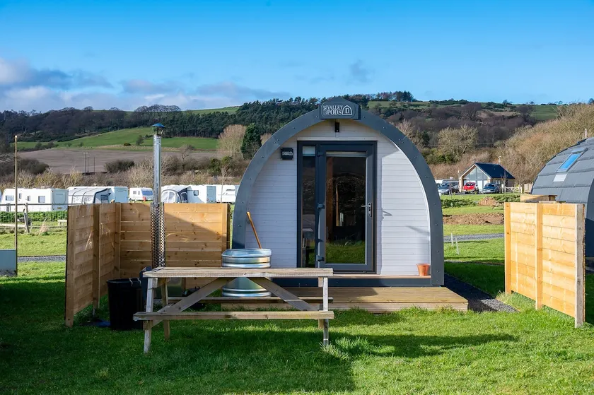 Wyke Lodges - Under 2 - Image 1