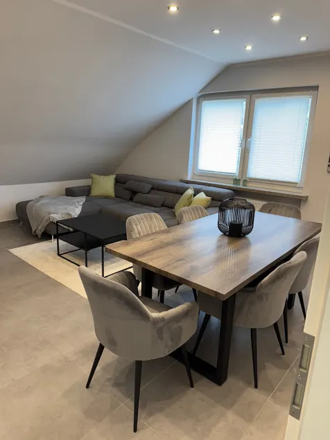 Quiet and central location - Image 1