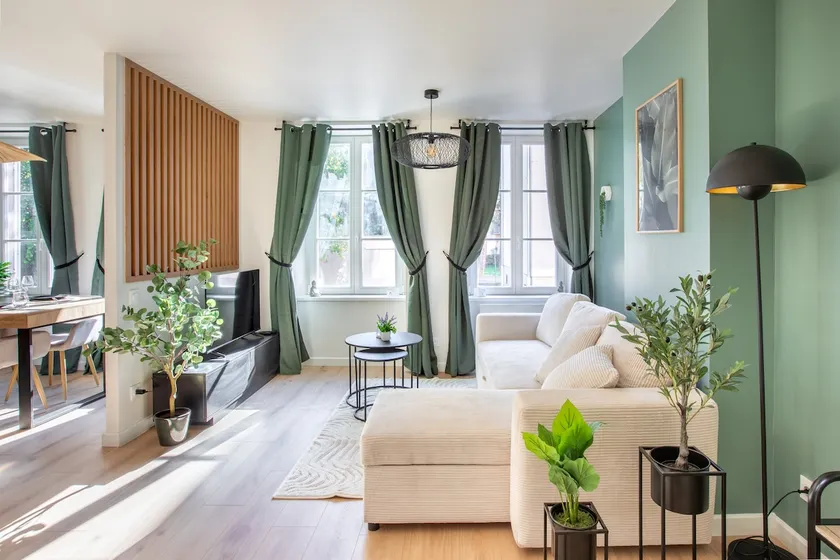 Le Green Escape - Image 1