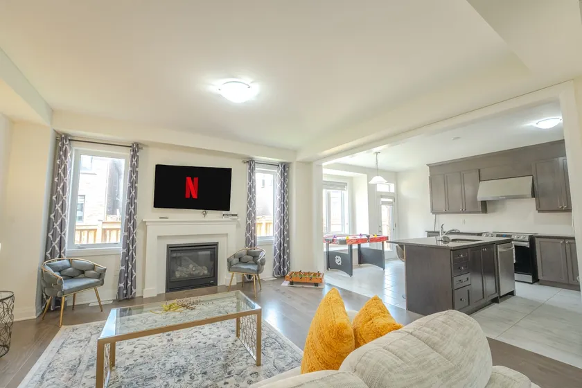 100% privacy 7 bed 6 bath with 7 beds Brand new - Image 1