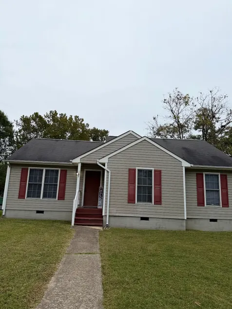 Warm and inviting home - Image 1