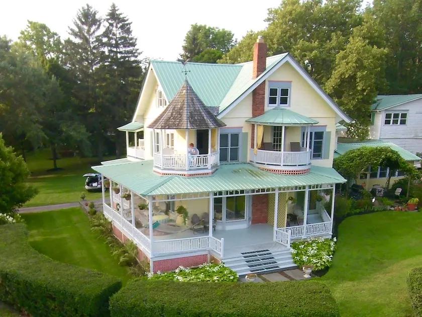 Six Bedroom Home on Cayuga Lake in Ovid - Finger Lakes - Image 1