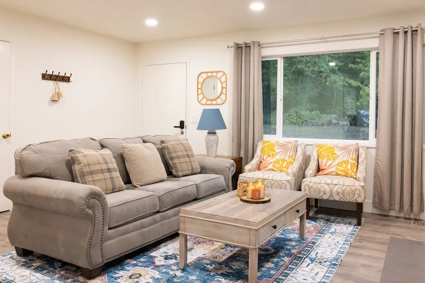 Cozy Duplex Getaway - Image 1
