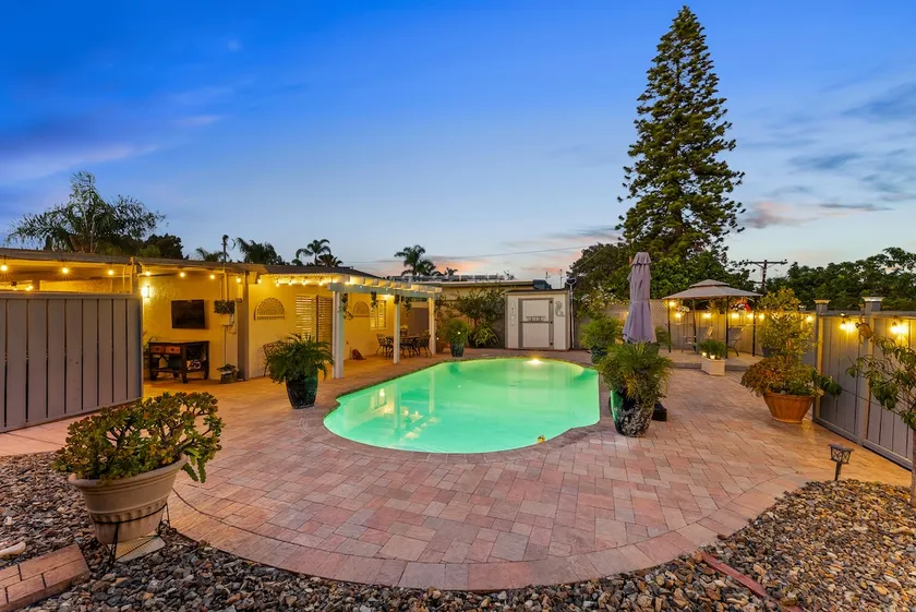 La Mesa Outdoor Oasis w/ Heated Pool & Game Room - Image 1