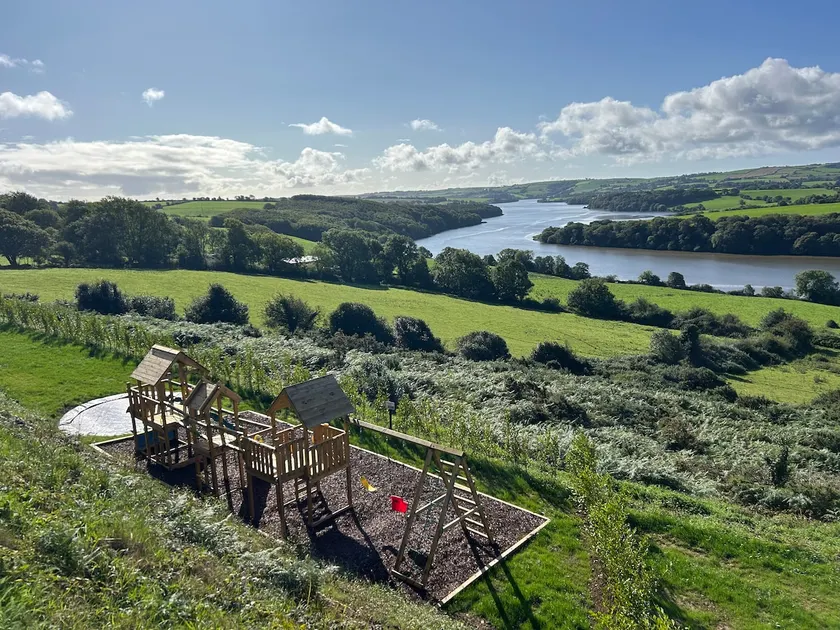 The Waterfront House in Kinsale, hosted by Exquisite Holiday Homes sleeps 19 - Image 1