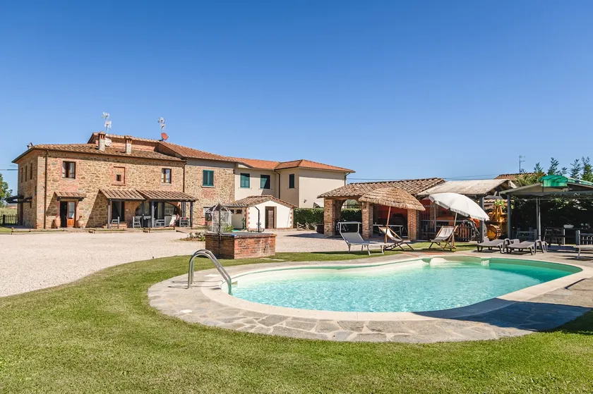 Il Podere - Rustic Charm in Tuscany - Image 1