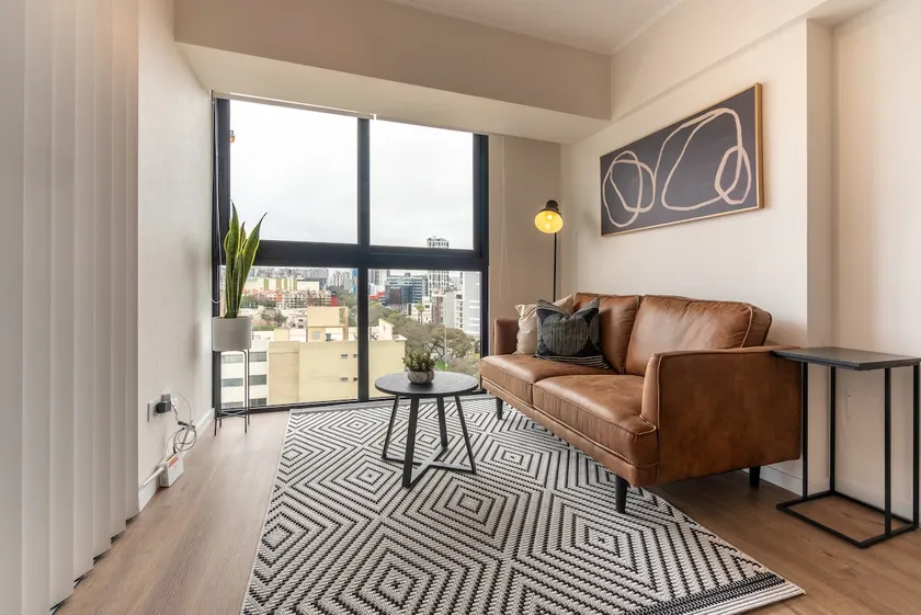 Geko | Serene 2BR in Magdalena Del Mar - Image 1