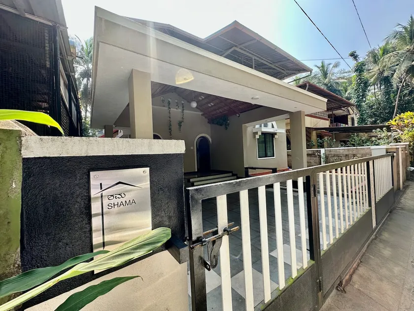 Comfortable & Cozy 2 BHK House Shama - Image 1