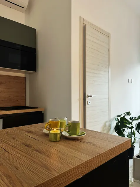 Domus Jota - Comfort e Stile in Suite Indipendente - Image 1