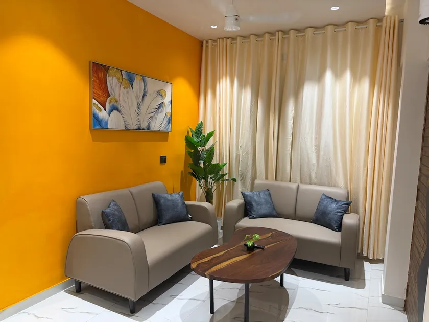 Brune: Private 1Bhk Apt near Apollo Hospital - Image 1