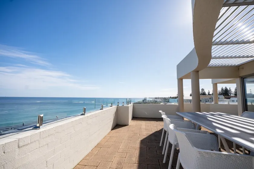 Cottesloe Beach View Apartments #7 - Image 1