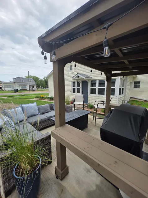 Waconda Lake Retreat with Fire Pit & Boat Parking - Image 1