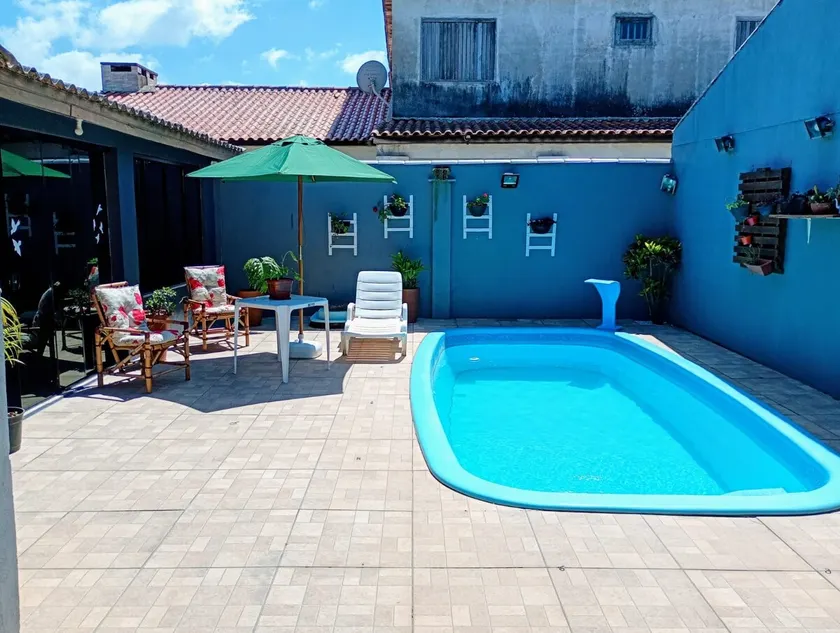 House with Pool and Gourmet Area - Praia Azul - Image 1