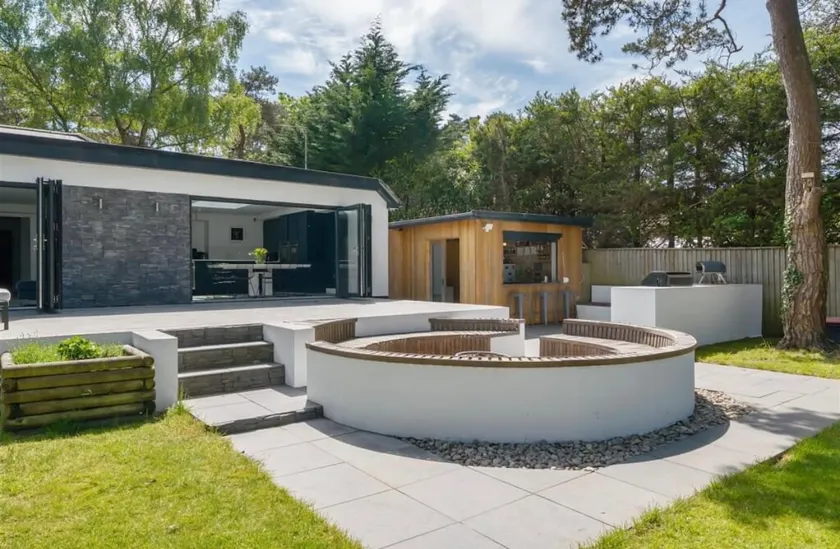 Kiwi Pines forest retreat! - Image 1