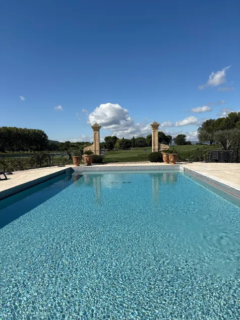 Pont Royal Apartment - Image 1