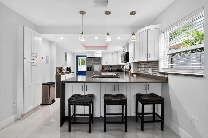 25% Off May}2BR Home Near Wilton Manors & Downtown - Image 1