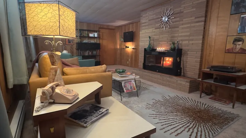Starlight Lodge~Curated Vintage, Elevated Comfort - Image 1