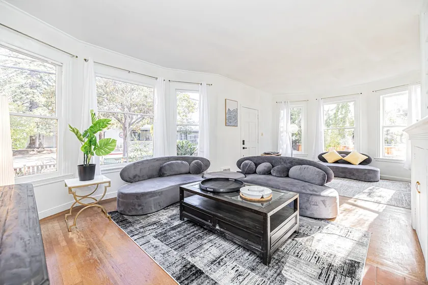 344 - Nice & Cozy 4BR Family Home near Borel Park - Image 1