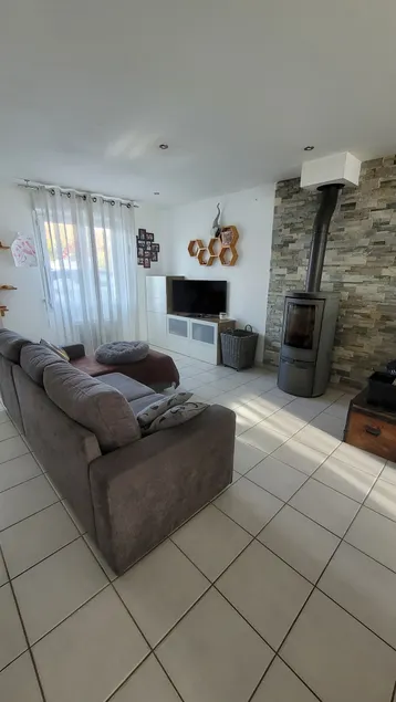 Family home in the heart of Touraine. - Image 1