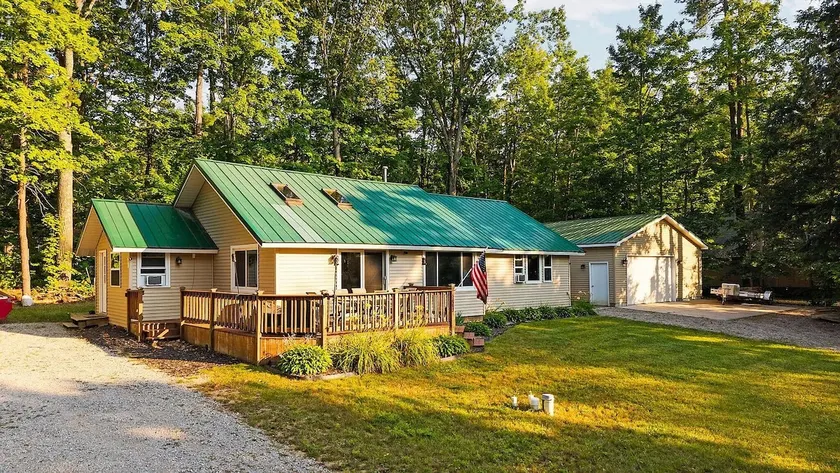 The Arrowroot Lodge Up North in Gaylord Michigan - Image 1