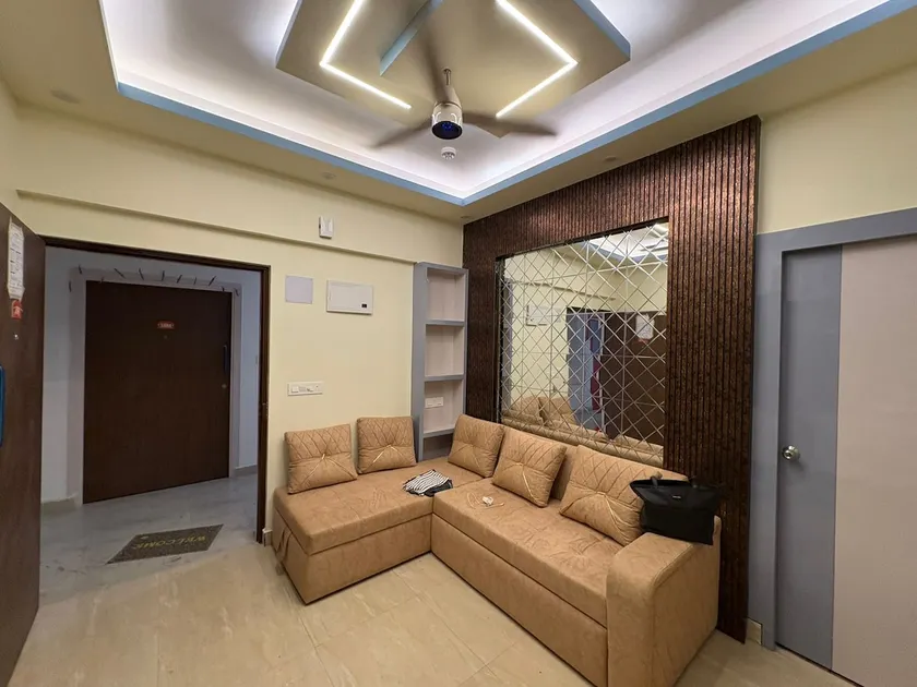 1 BHK fully furnished flat with luxury at Kolkata - Image 1