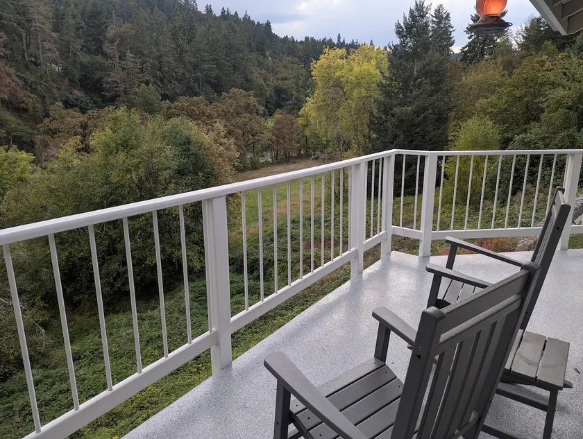 Peaceful River Escape | Fires, Wine & Nature - Image 1