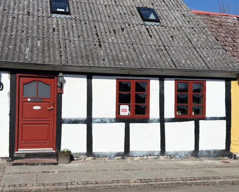 Townhouse in the middle of Nysted town. Hygge, forest, sea and tranquility - Image 1