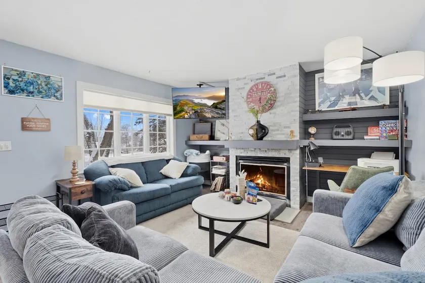 LakeView Getaway Pet Friendly-Hot Tub & Game Room - Image 1