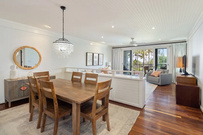 Oceanfront - 2 min to beach - 9 guests - AC - Image 1