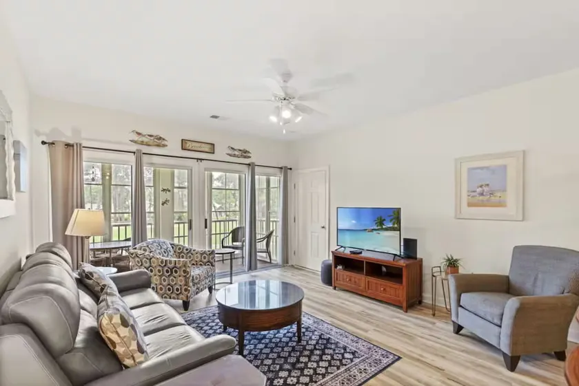 Sandy Knees Retreat - Golf and Beach Condo Escape - Image 1