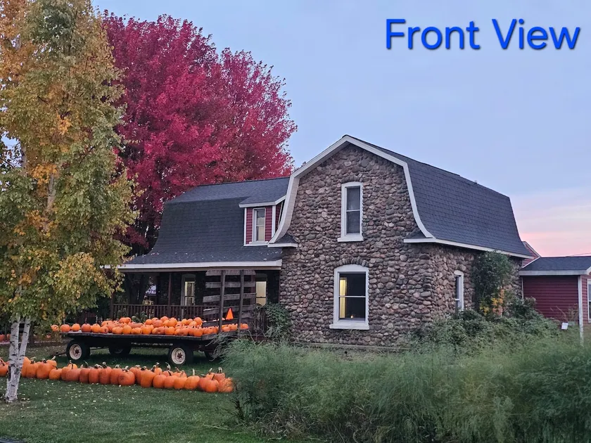 Living the farm life! - Image 1