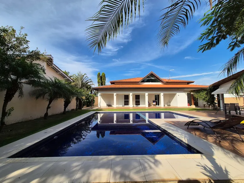 Spacious home in Itu for 10 people – Full Leisure - Image 1