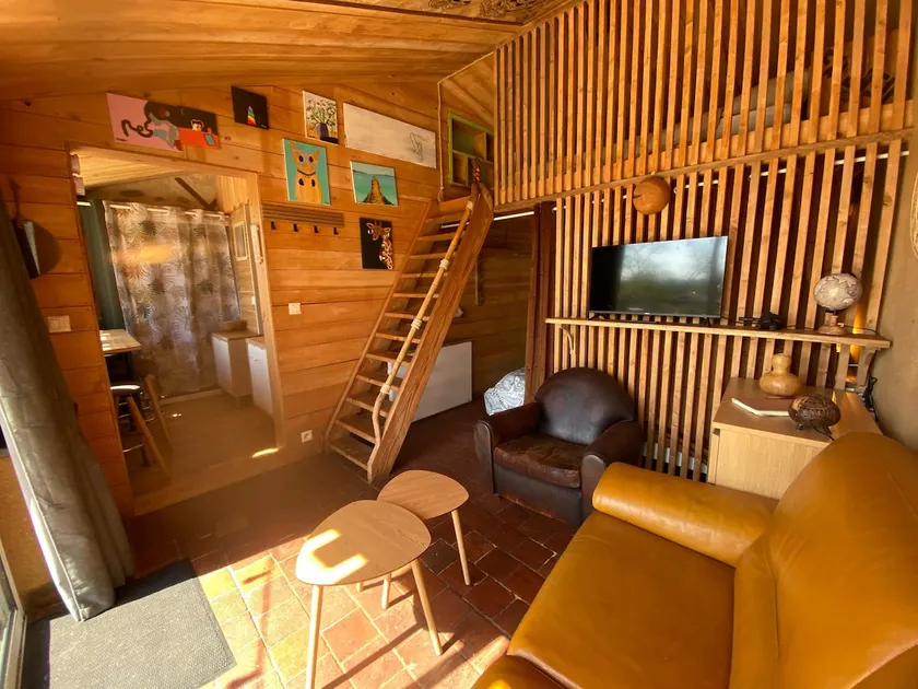 L'Orée du Puy Cozy Cottage in Nature - Image 1
