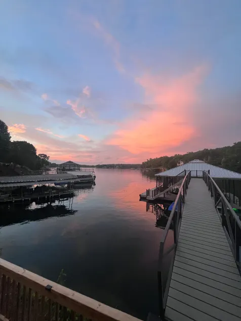 Happy Happy Lakehouse- Quiet Cove, Game Room, Dock - Image 1