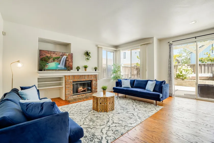 Spacious East Bay Home | Private Yard & Garage - Image 1