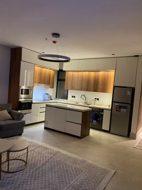 Luxury apartment 3 rooms, living room, kitchen, 3 bathrooms and a cinema room - Image 1