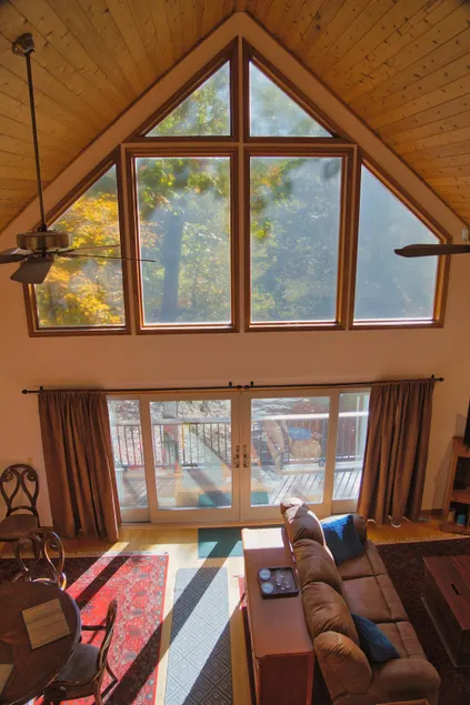 Private Chalet Wooded Escape Near Gettysburg - Image 1